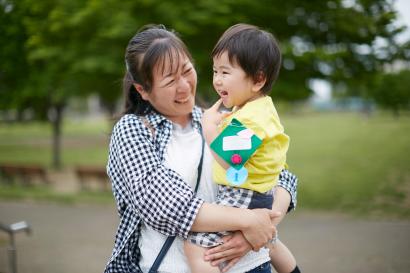 あおむし撮影会での親子写真