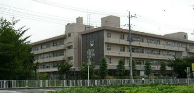 画像：東中学校