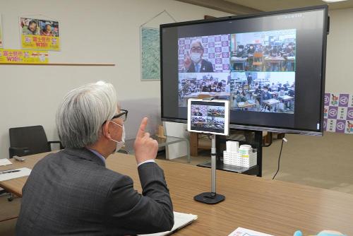 市長と子どもたちがオンラインで交流しました